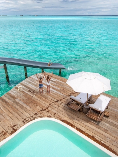博客杨迪深Michael：亲子游：马尔代夫一岛一度假村，拥有海上的私人堡垒，尽玩无限次滑梯 | 信报 优雅生活 Lifestyle Journal 杨迪深品味游专栏