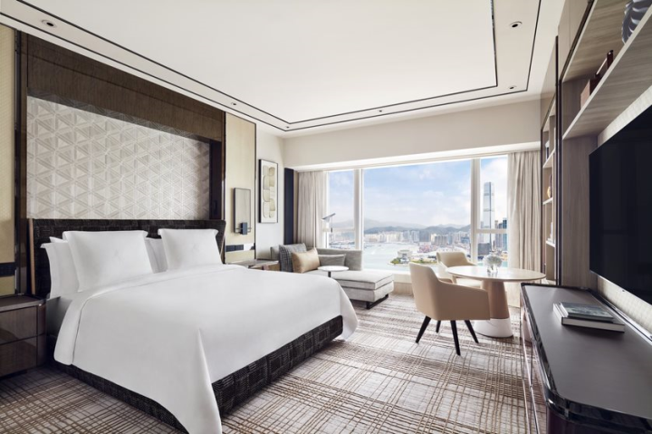 Newly renovated room Four seasons hotel hong kong | Luxe Travel