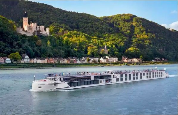 Sustainable Travel : Sustainble Travel Sustainble Travel | Uniworld Helps Sustain Fairy-Tale Villages and Family Vineyards