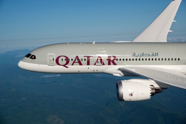 Enjoy Buy-one-get-one-free on Business Class Fare of Qatar Airways!!!