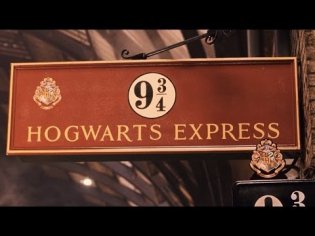 Muggles! Follow Harry Porter and ride The Hogwarts Express!!!