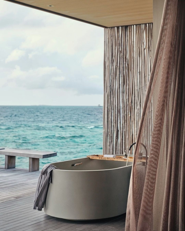 Fly Direct to Maldives This Summer ✨ Exclusive "STAY 4 PAY 3" Offer : Enjoy Breakfast + Dinner + Luxury Speedboat Transfer + USD200 Hotel Credit & More! @ Patina Maldives