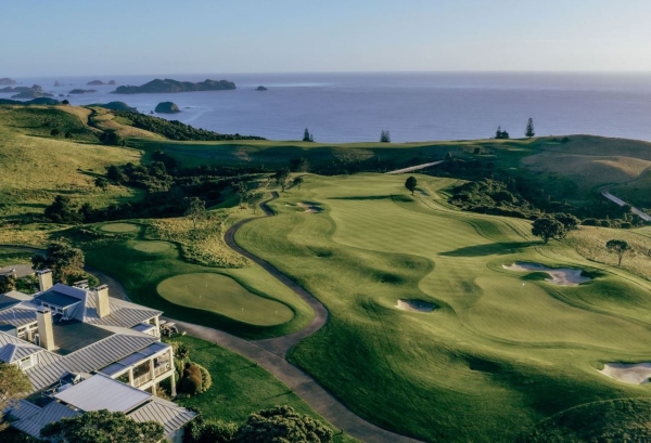 EXCLUSIVE OPENING CELEBRATION OFFER | Enjoy Exclusive Amenities : Daily Breakfast + Lunch + Pre-Dinner Drinks + Dinner + USD200 Hotel Credit + ⬆️ Suite Upgrade & More! @ Rosewood Kauri Cliffs, New Zealand