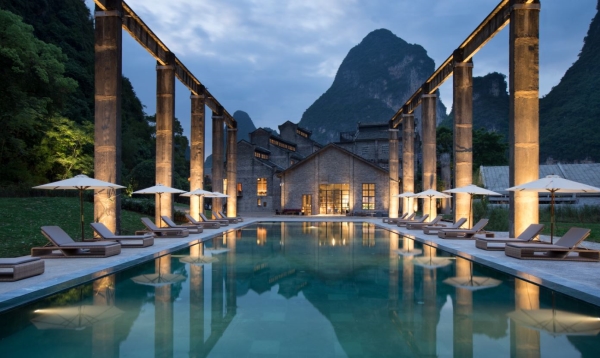 🔥 2-Night Villa & Suite Exclusive Package | Enjoy breakfast + private round-trip transfer + Li river bamboo raft tour + sparkling wine & more leisure hotel activities! @ Yangshuo Sugar House, China 